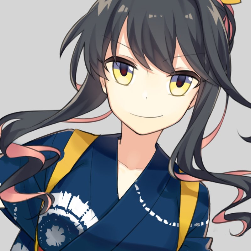 &gt;:) 10s 1girl black_hair female_focus grey_background japanese_clothes kantai_collection kimono long_hair looking_at_viewer multicolored_hair naganami_(kancolle) nashi_(tidal0414) pink_hair smirk smug solo two-tone_hair upper_body v-shaped_eyebrows yellow_eyes yukata