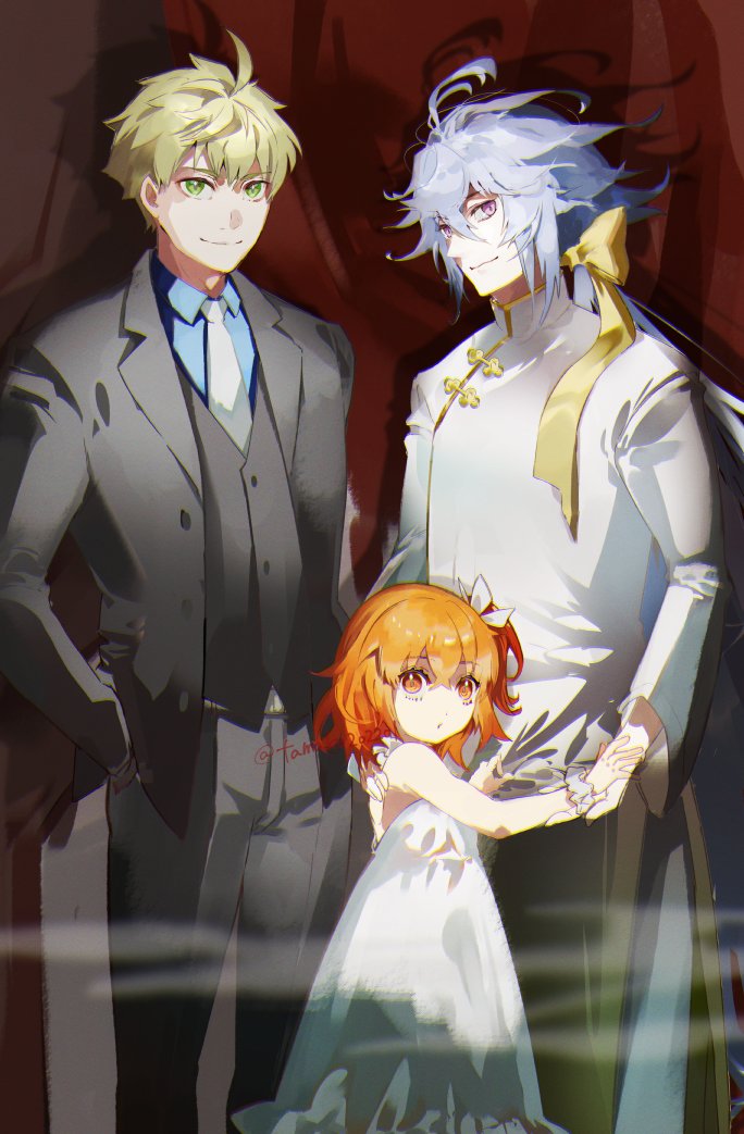 1girl 2boys aged_down ahoge arthur_pendragon_(fate) blonde_hair dress fate/grand_order fate_(series) formal_clothes fujimaru_ritsuka_(female) green_eyes hanako_(onikutabetaiyo) holding_hands merlin_(fate) multiple_boys necktie orange_eyes orange_hair pink_eyes suit twitter_username white_dress white_hair