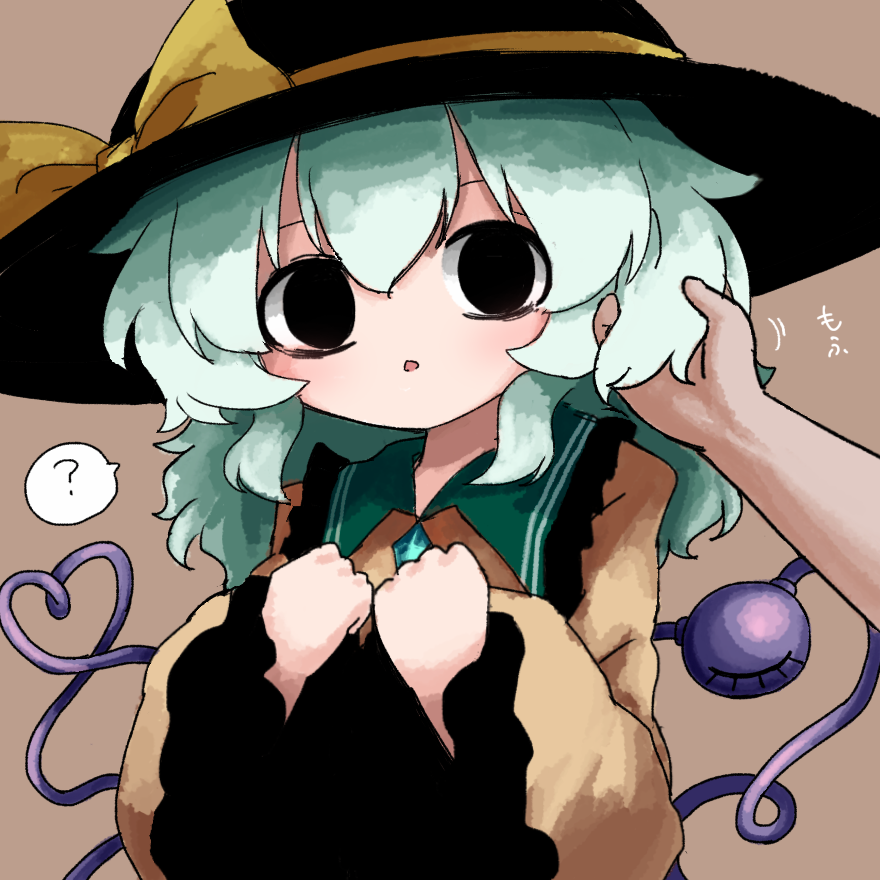 1girl 1other ? bags_under_eyes black_eyes black_hat brown_background buttons commentary_request diamond_button eyeball frilled_shirt_collar frilled_sleeves frills grabbing_another&#039;s_hair green_hair hand_in_another&#039;s_hair hands_in_hair hat hat_ribbon heart heart_of_string heripantomorrow komeiji_koishi looking_at_viewer medium_hair out_of_frame ribbon shirt simple_background solo_focus speech_bubble spoken_question_mark third_eye touhou translation_request upper_body wide_sleeves yellow_ribbon yellow_shirt