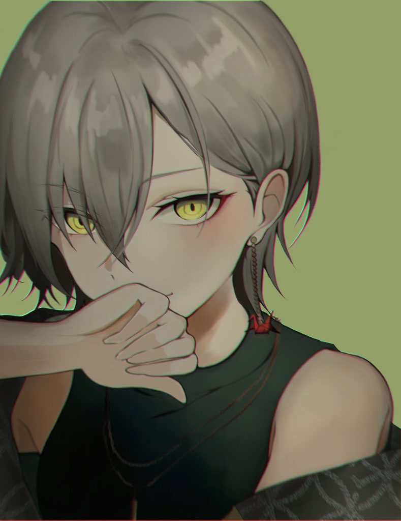 1girl arm_up armpit_crease bare_shoulders black_shirt closed_mouth commentary_request covering_own_mouth crossed_bangs earrings green_background green_eyes grey_hair hair_behind_ear hair_between_eyes hinomori_shiho jewelry kawaranu_atatakasa_no_tonari_de_(project_sekai) necklace off_shoulder official_alternate_costume official_alternate_hairstyle origami paper_crane pendant portrait project_sekai shirt short_hair single_earring single_sidelock sleeveless sleeveless_shirt solo user_rdnw5528