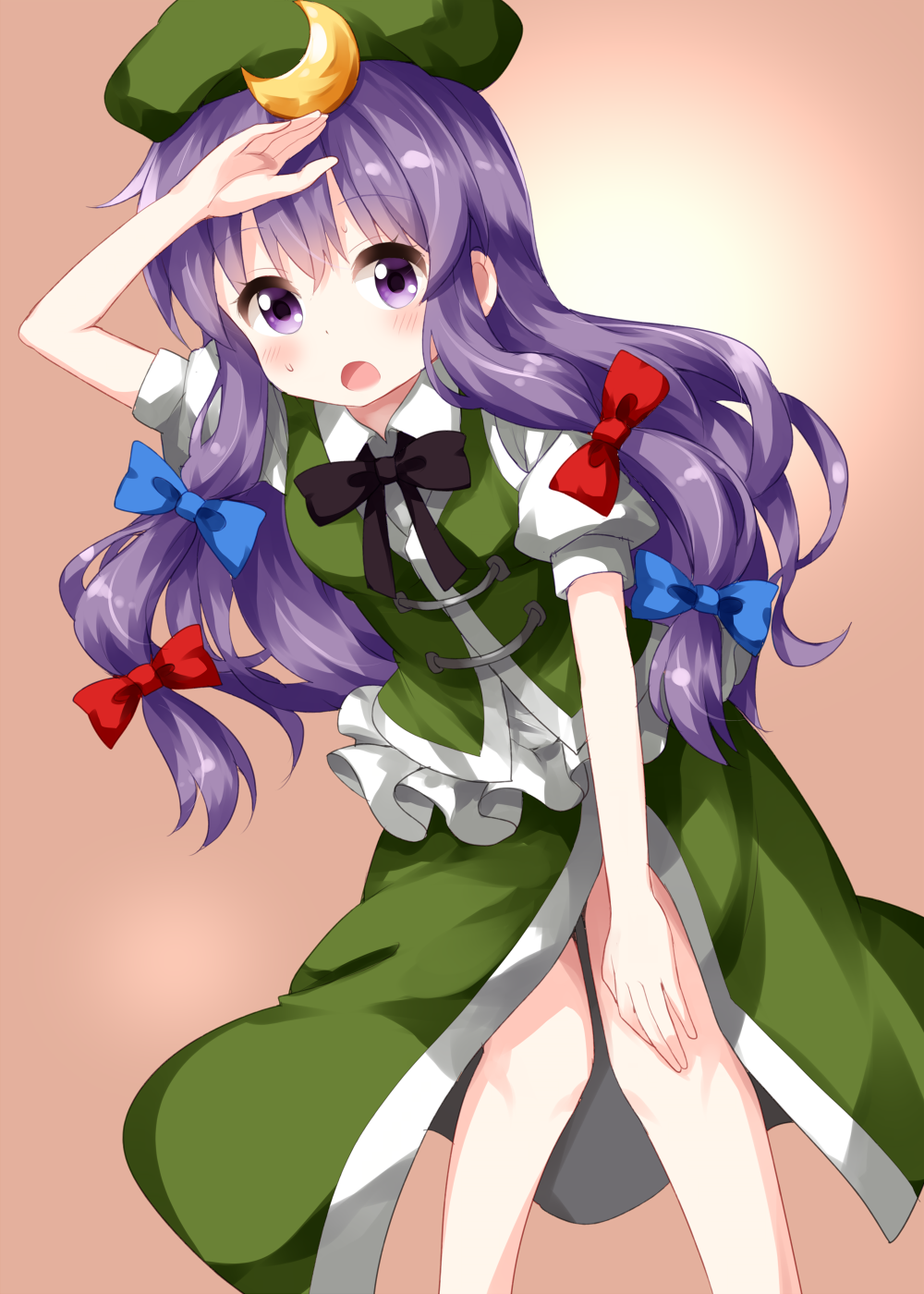 1girl arm_up beret black_bow black_bowtie blue_bow blush bow bowtie breasts commentary_request cosplay crescent crescent_hair_ornament feet_out_of_frame female_focus gradient_background green_hat green_skirt green_vest hair_bow hair_ornament hat highres hong_meiling hong_meiling_(cosplay) leaning_forward long_hair looking_at_viewer open_mouth patchouli_knowledge pink_background puffy_short_sleeves puffy_sleeves purple_eyes purple_hair red_bow ruu_(tksymkw) shirt short_sleeves side_slit skirt skirt_set small_breasts solo standing touhou very_long_hair vest white_background white_shirt