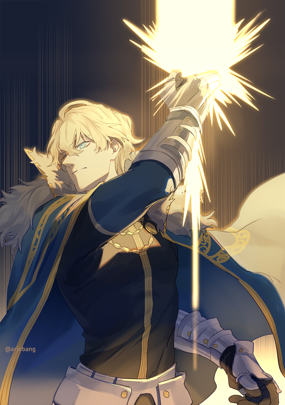 1boy armor black_background black_gloves black_shirt blonde_hair blue_cape blue_eyes cape closed_mouth cowboy_shot excalibur_galatine_(fate) fate/grand_order fate_(series) faulds fur-trimmed_cape fur_trim gauntlets gawain_(fate) gloves glowing glowing_sword glowing_weapon gold_trim hair_between_eyes hand_up highres holding holding_sword holding_weapon looking_to_the_side male_focus pectorals serious shirt short_hair solo standing sword weapon wuren_daoshang_dekezong