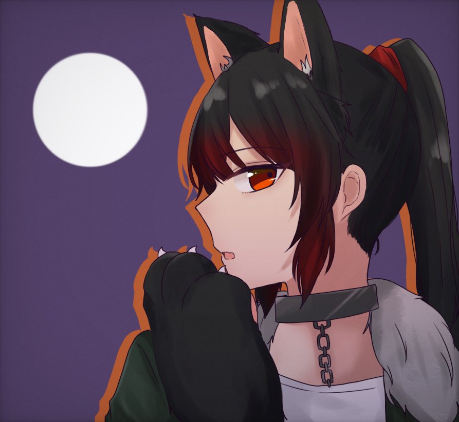 1girl animal_ear_fluff animal_ears animal_hands assault_lily black_hair chain collar commentary fang full_moon fur-trimmed_jacket fur_trim gloves green_jacket halloween_costume hand_up high_ponytail jacket kemonomimi_mode long_hair looking_at_viewer looking_to_the_side metal_collar moon nagasawa_yuki_(assault_lily) nigari_(ngari_0115) open_clothes open_jacket parted_lips paw_gloves ponytail portrait profile purple_background red_eyes shirt sideways_glance skin_fang solo symbol-only_commentary white_shirt wolf_ears wolf_paws