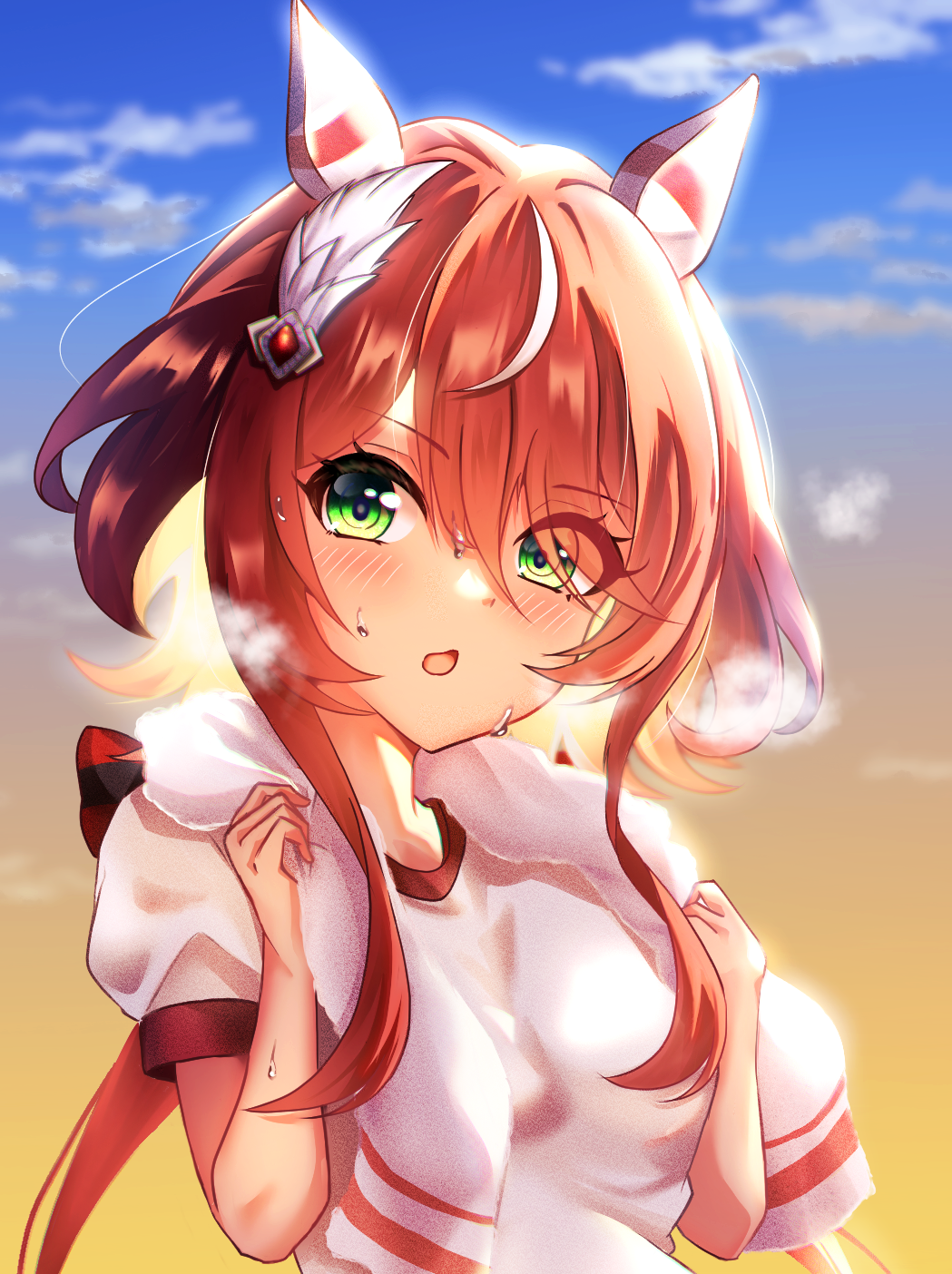 1girl animal_ears breasts chestnut_mouth commentary_request ear_covers ear_ornament green_eyes hair_between_eyes highres horse_ears horse_girl long_hair looking_at_viewer multicolored_hair outdoors puffy_short_sleeves puffy_sleeves red_hair shirt short_sleeves sidelocks small_breasts solo steaming_body streaked_hair sweat towel towel_around_neck umamusume upper_body visible_air white_hair white_shirt win_variation_(umamusume) yangyue_mao