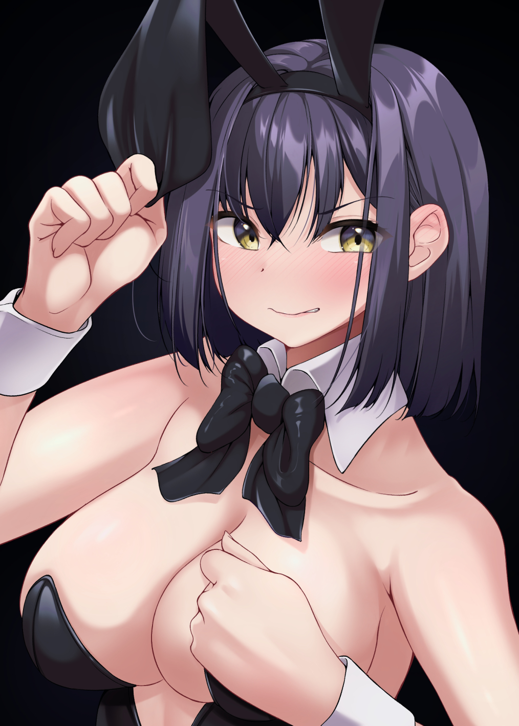 1girl animal_ears black_hair black_leotard blush bob_cut breasts cleavage detached_collar fake_animal_ears goddess_of_victory:_nikke hiden_(takanori) highres large_breasts leotard looking_at_viewer milk_(nikke) playboy_bunny rabbit_ears short_hair solo standing strapless strapless_leotard tomboy wrist_cuffs yellow_eyes