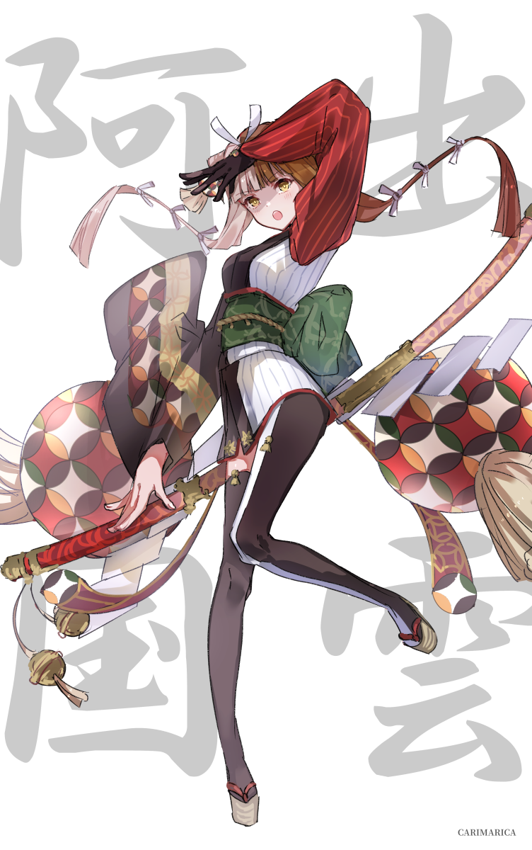 1girl blonde_hair blunt_bangs bodysuit carimarica fate/grand_order fate_(series) highres izumo_no_okuni_(fate) multicolored_hair platform_footwear shaded_face short_hair solo split-color_hair spread_legs standing standing_on_one_leg sword sword_between_thighs translation_request weapon white_background yellow_eyes