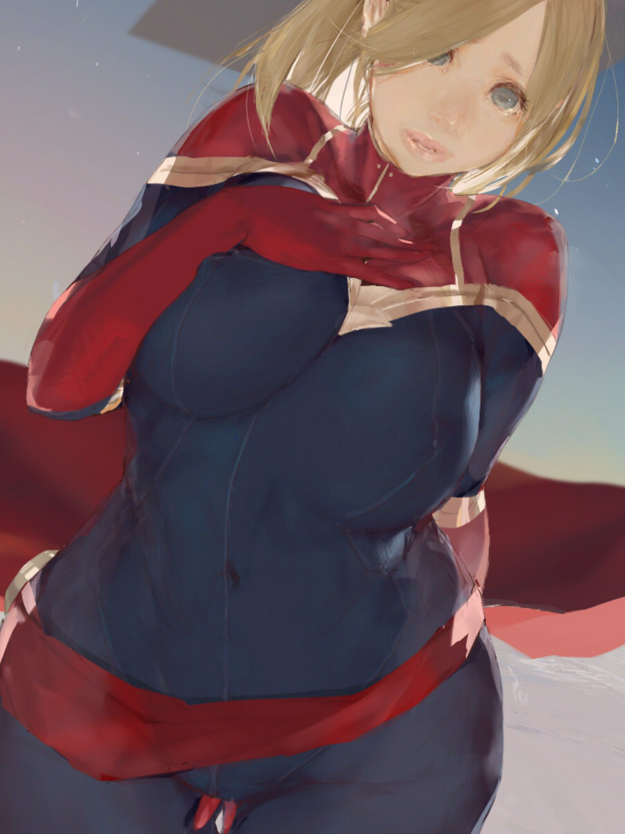 1girl animification between_legs blonde_hair blue_eyes bodysuit breast_suppress breasts cape captain_marvel carol_danvers commentary_request covered_erect_nipples covered_navel female_focus gloves hair_over_one_eye hand_between_legs hand_on_own_chest highres large_breasts lips long_hair marvel ms_marvel mumaya plump red_gloves sash solo superhero_costume wide_hips