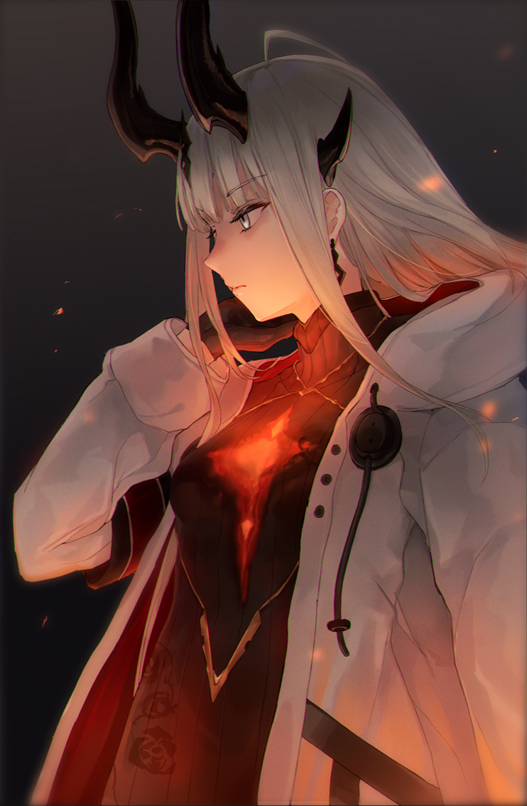 1girl aqua_eyes arknights black_gloves black_sweater dark dragon_girl dragon_horns earrings gloves horns jacket jewelry kachi long_hair reed_(arknights) ribbed_sweater silver_hair solo sweater turtleneck turtleneck_sweater white_jacket