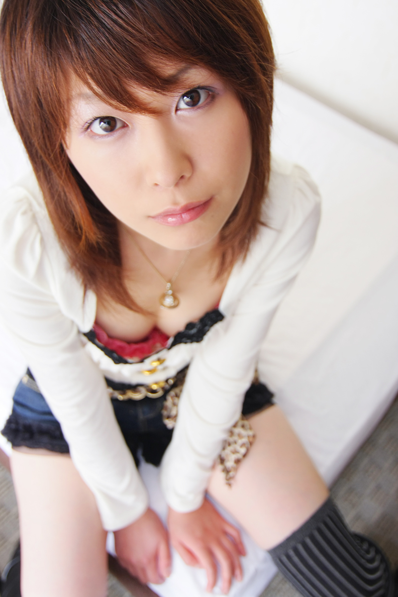 corset highres jewelry lipstick makeup nao pendant photo_(medium) shorts thighhighs