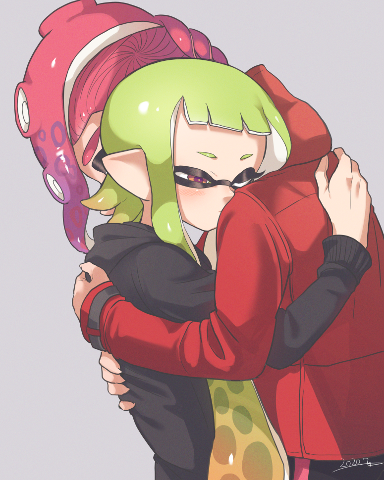 1boy 1girl artist_name blunt_bangs brown_sweater closed_mouth commentary couple dated from_side green_hair grey_background half-closed_eyes hetero hood hooded_jacket hoodie hug inkling inkling_girl inkling_player_character jacket light_frown long_hair long_sleeves makeup mascara mask mohawk nintendo octoling octoling_boy octoling_player_character pointy_ears red_eyes red_hair red_jacket short_hair signature simple_background splatoon_(series) standing suction_cups sweater tentacle_hair yeneny