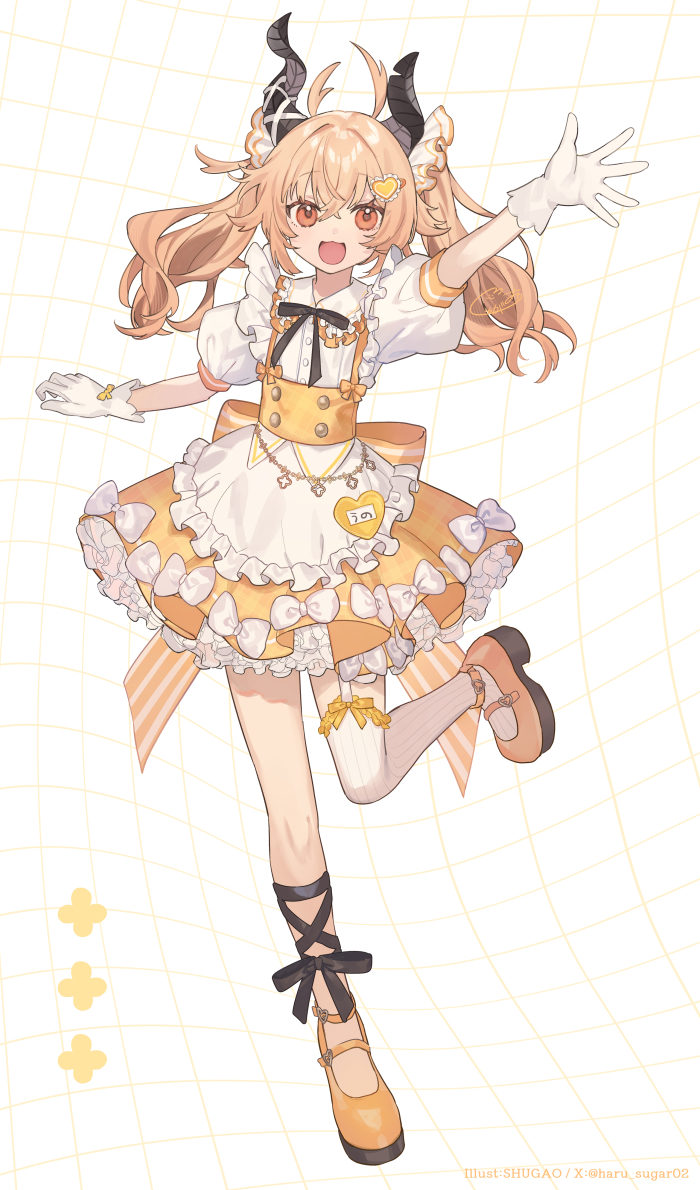 1girl antenna_hair apron arm_up artist_name back_bow bandaged_horn black_bow black_horns black_ribbon blonde_hair bow bowtie broken_horn crossed_bangs dress full_body garter_straps gloves grid_background hair_between_eyes hair_ornament heart heart_hair_ornament horns kagase_uno leg_ribbon leg_up long_hair looking_at_viewer mary_janes multicolored_bow open_mouth orange_eyes plaid_clothes ribbon shoes shugao single_thighhigh standing standing_on_one_leg thigh_bow thighhighs twintails twitter_username two-tone_dress versen virtual_youtuber waving white_apron white_background white_bow white_dress white_gloves yellow_bow yellow_dress yellow_shoes
