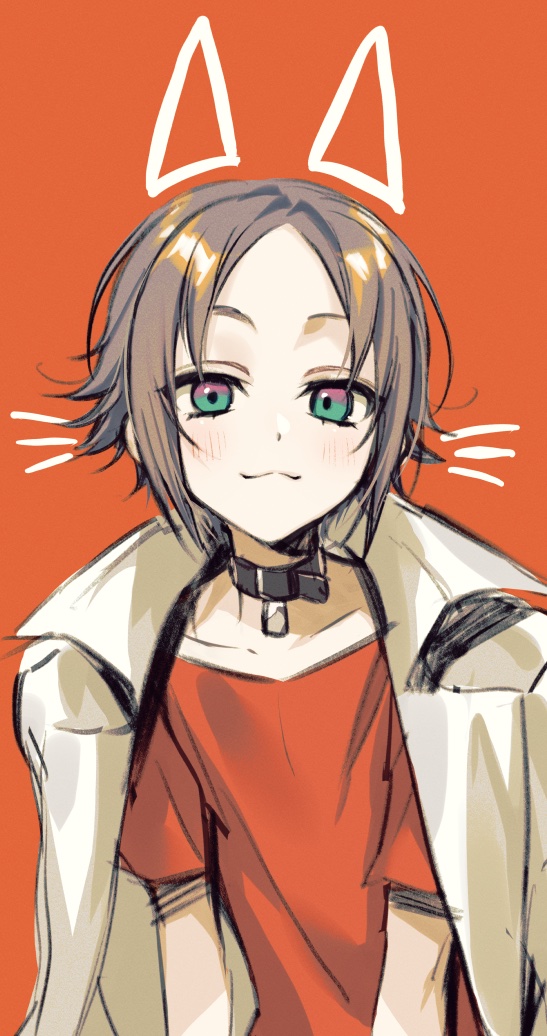 1boy :3 aged_down black_collar blush brown_eyes closed_mouth coat coat_on_shoulders collar commentary_request drawn_ears drawn_whiskers green_eyes lapels leaning_forward looking_at_viewer male_focus multicolored_eyes mysta_rias nijisanji nijisanji_en orange_background orange_shirt parted_bangs purple_eyes shippaiderman shirt short_hair short_sleeves sidelocks simple_background smile solo virtual_youtuber white_coat