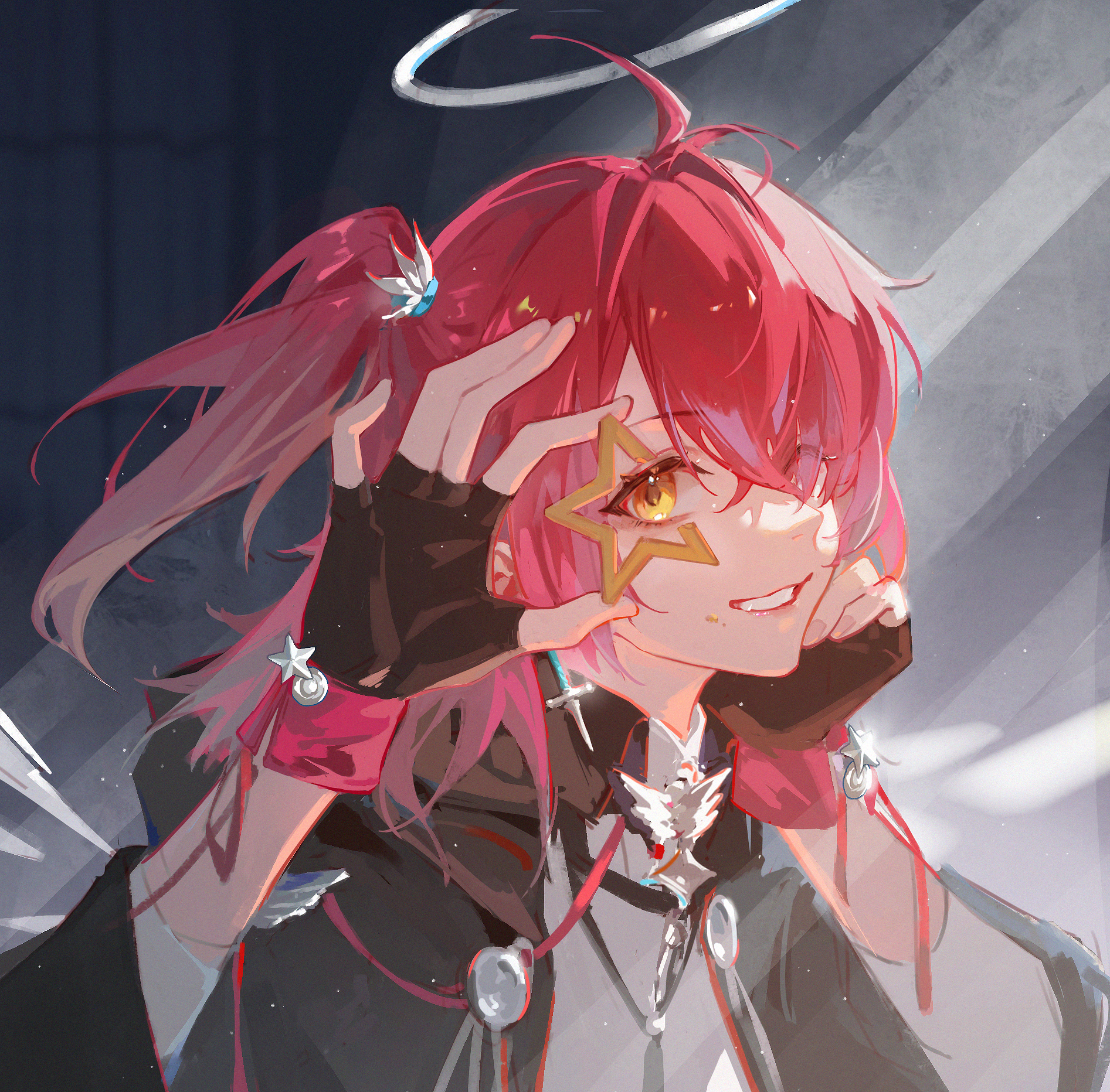 1girl arknights brown_gloves chinese_commentary commentary_request exusiai_(arknights) exusiai_the_new_covenant_(arknights) fingerless_gloves gloves grin hair_over_one_eye halo head_rest highres holding holding_star light_particles long_sleeves looking_at_viewer medium_hair red_hair smile solo star_(symbol) thewintermarket traditional_halo upper_body white_halo