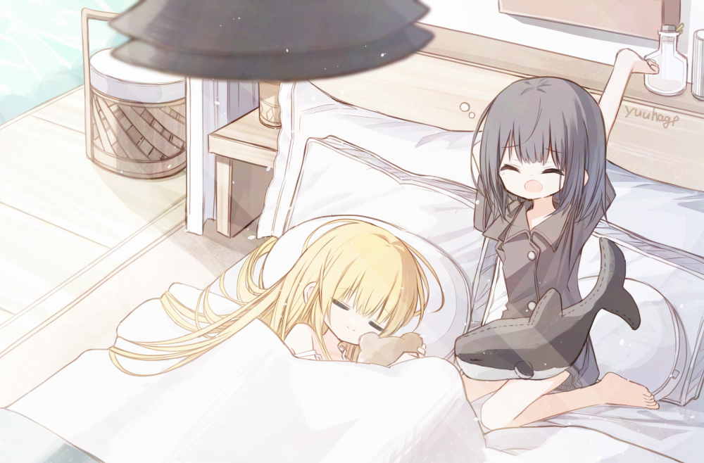 2girls arm_behind_head arms_up barefoot bed black_hair black_pajamas black_shirt blonde_hair closed_eyes closed_mouth collared_shirt commentary_request dress_shirt flower_girl_(yuuhagi_(amaretto-no-natsu)) long_hair multiple_girls open_mouth original pajamas pillow shiho_(yuuhagi_(amaretto-no-natsu)) shirt signature sleeping smile squeans stretching stuffed_animal stuffed_orca stuffed_toy teddy_bear under_covers very_long_hair waking_up yuuhagi_(amaretto-no-natsu)