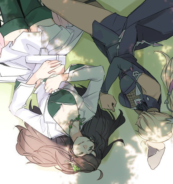 2girls breasts cleavage diva_(mabinogi) earan_(mabinogi) looking_at_another lying mabinogi multiple_girls on_grass outdoors rian_(bdl) smile tree under_tree