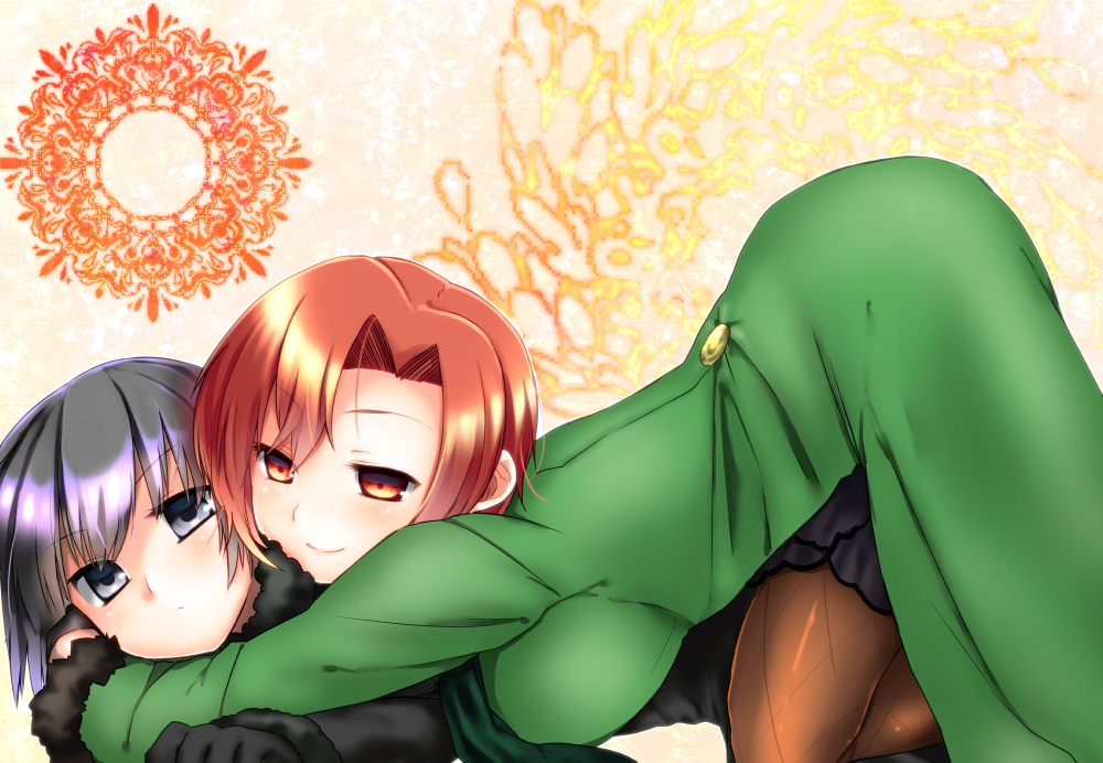 2girls aozaki_touko aozaki_touko_(mahou_tsukai_no_yoru) bad_id bad_pixiv_id black_eyes black_hair black_legwear gloves hug kamehima kuonji_alice mahou_tsukai_no_yoru multiple_girls pantyhose red_eyes red_hair short_hair smile yuri