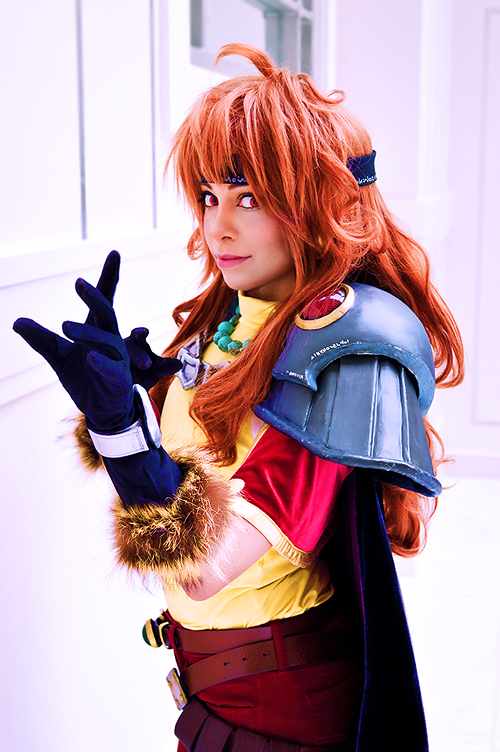 cape cosplay_photo gloves lina_inverse photo_(medium) red_eyes slayers technoranma