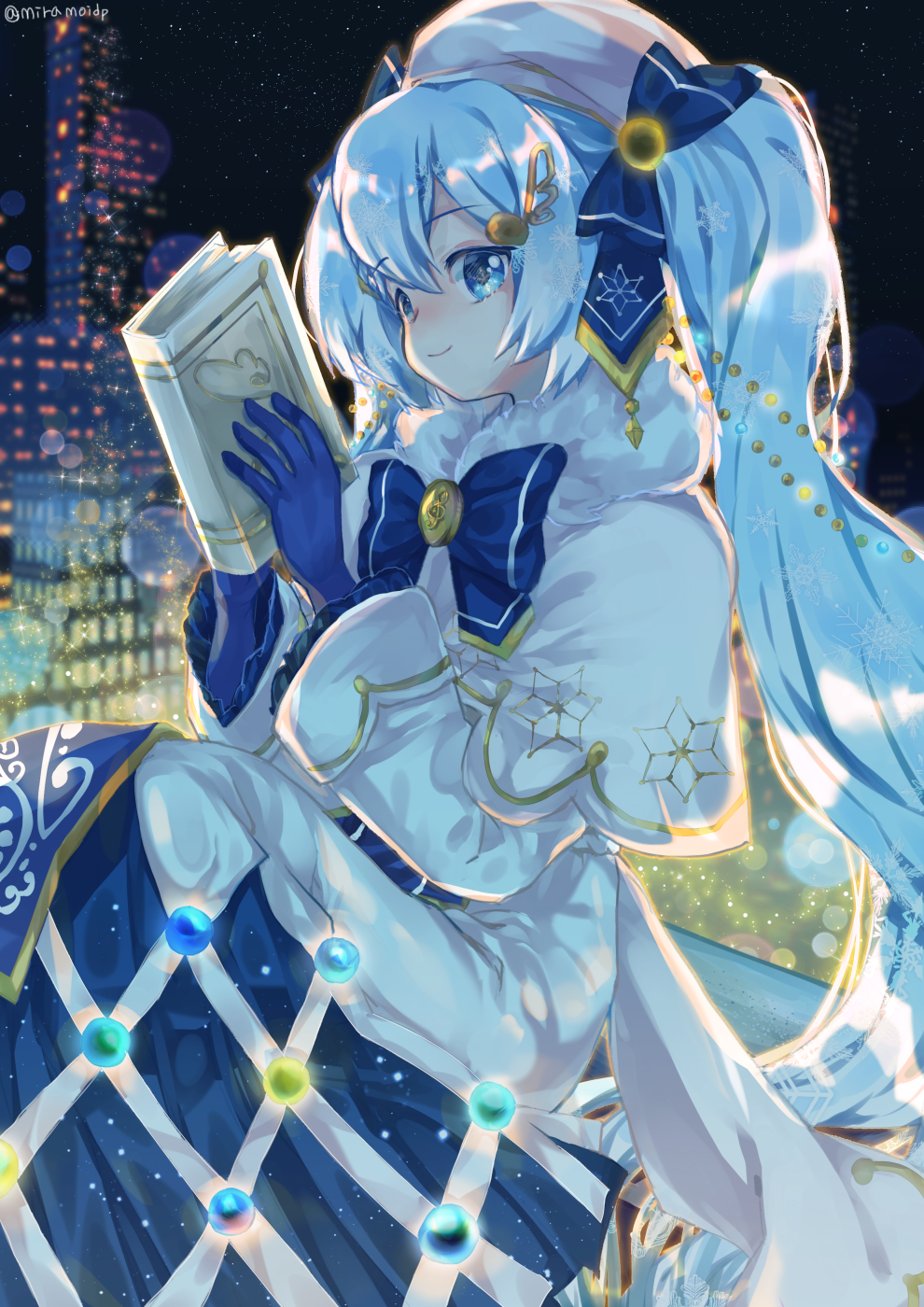 1girl beret blue_bow blue_bowtie blue_dress blue_eyes blue_gloves blue_hair blurry bokeh book bow bowtie building capelet city commentary depth_of_field dress fortissimo frilled_dress frills fur-trimmed_capelet fur_trim gloves hair_bow hair_ornament hat hatsune_miku highres holding holding_book light_blue_hair long_hair looking_at_viewer musical_note musical_note_hair_ornament night night_sky sitting sixteenth_note sky skyscraper smile snowflake_print solo star_(sky) starry_sky string_of_light_bulbs tachiuo_(arines) treble_clef twintails very_long_hair vocaloid white_capelet white_dress white_hat yuki_miku yuki_miku_(2021)