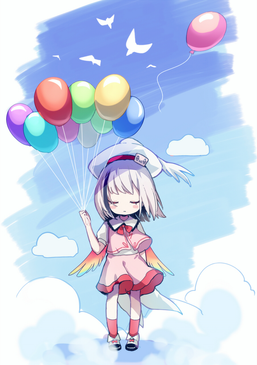 1girl akinomiya_asuka balloon black_hair blue_sky chibi closed_eyes closed_mouth cloud collared_shirt commentary_request hat highres holding holding_balloon hollow_song_of_birds multicolored_hair original pink_shorts pink_vest rainbow_wings red_socks shirt shoes short_hair short_sleeves shorts sky socks solo streaked_hair torisumi_horou touhou vest white_hair white_hat white_shirt white_shoes winged_hat wings