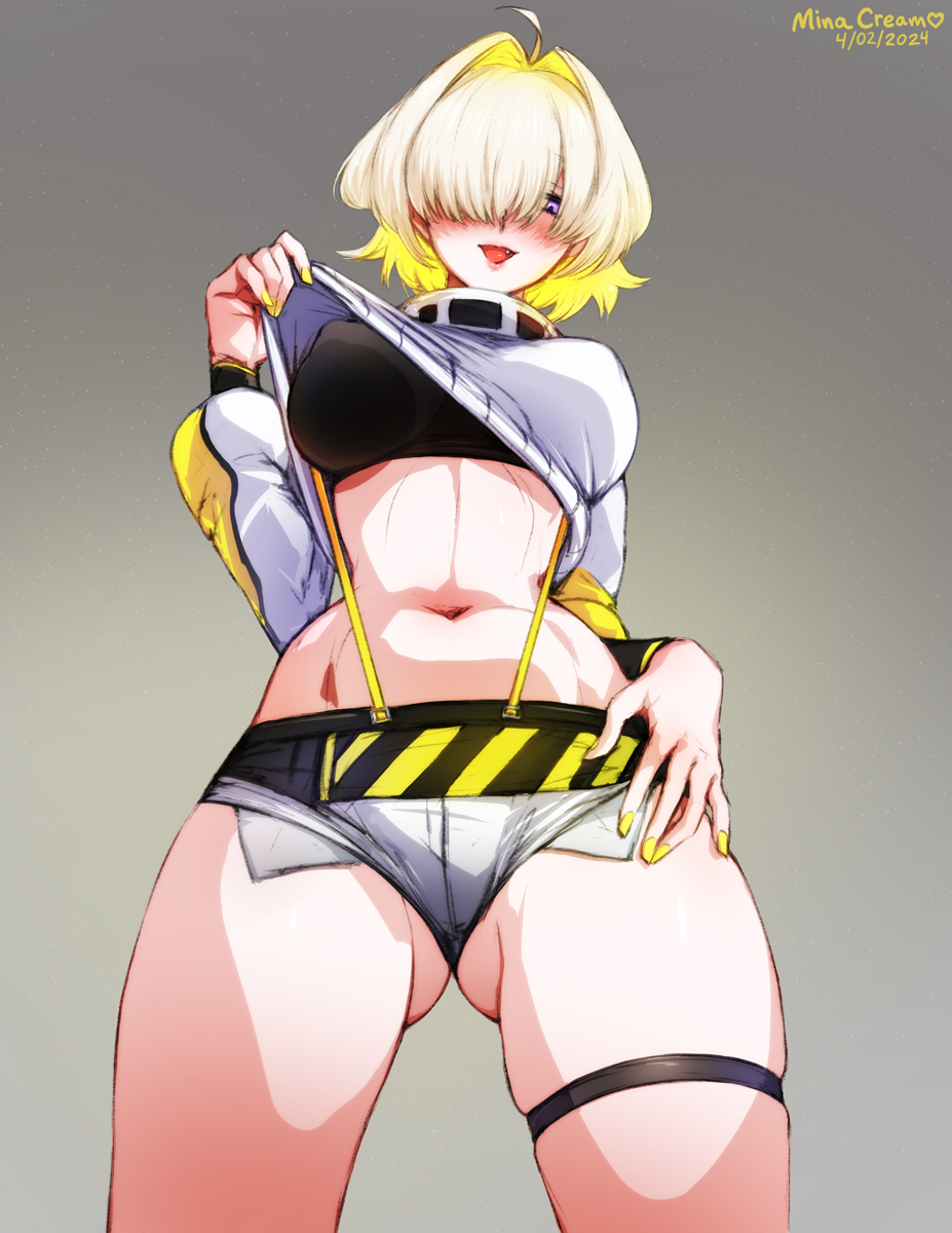 1girl ahoge blonde_hair blush breasts elegg_(nikke) fang gloves goddess_of_victory:_nikke hair_intakes hair_over_eyes highres large_breasts long_bangs looking_at_viewer mina_cream multicolored_hair navel open_mouth short_hair shorts smile solo thigh_strap thighs two-tone_hair