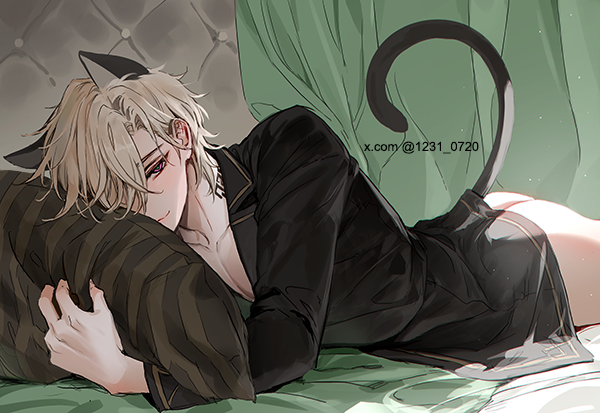 1boy animal_ears aventurine_(anan)_(honkai:_star_rail) aventurine_(honkai:_star_rail) bed_sheet black_pajamas blonde_hair cat_ears collarbone hair_over_one_eye honkai:_star_rail honkai_(series) long_sleeves looking_at_viewer male_focus multicolored_eyes np_(1231_0720) official_alternate_costume on_bed pajamas pillow short_hair solo tail