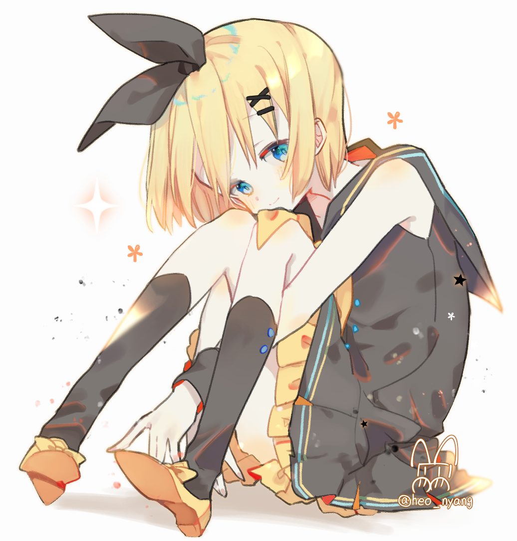 1girl bad_id bad_pixiv_id black_bow black_collar black_shirt black_skirt blonde_hair blue_eyes bow collar female_focus full_body hair_ornament hair_ribbon hairclip kagamine_rin looking_at_viewer neckerchief pale_skin ribbon sailor_collar shirt simple_background sitting skirt sleeveless sleeveless_shirt solo sour_model_(mikumikudance) vocaloid white_background
