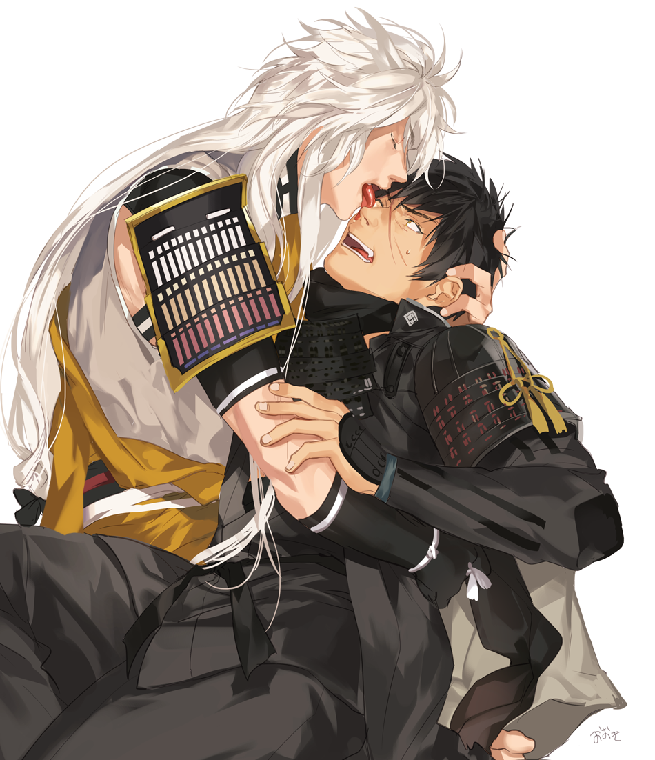 10s 2boys animal_ears arm_around_waist armor bad_id bad_pixiv_id black_hair doudanuki_masakuni fox_ears japanese_armor japanese_clothes kogitsunemaru licking licking_eye long_hair male_focus multiple_boys okii_(oh_ki_ik) scar shoulder_armor sode touken_ranbu very_long_hair white_hair yellow_eyes