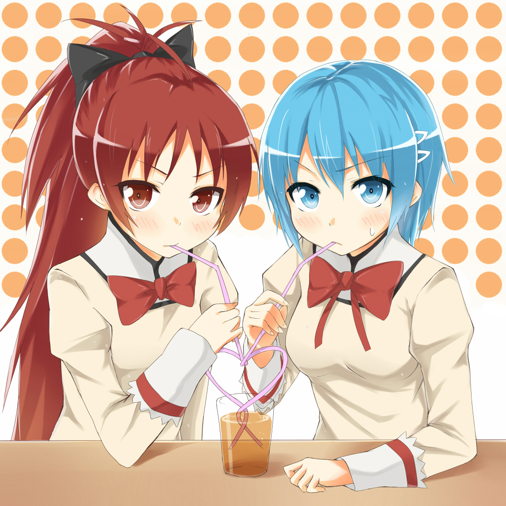 10s 2girls bad_id bad_pixiv_id blue_eyes blue_hair cup drink drinking_straw heirou looking_at_viewer mahou_shoujo_madoka_magica mahou_shoujo_madoka_magica_(anime) miki_sayaka multiple_girls ponytail red_eyes red_hair sakura_kyoko school_uniform shared_drink short_hair