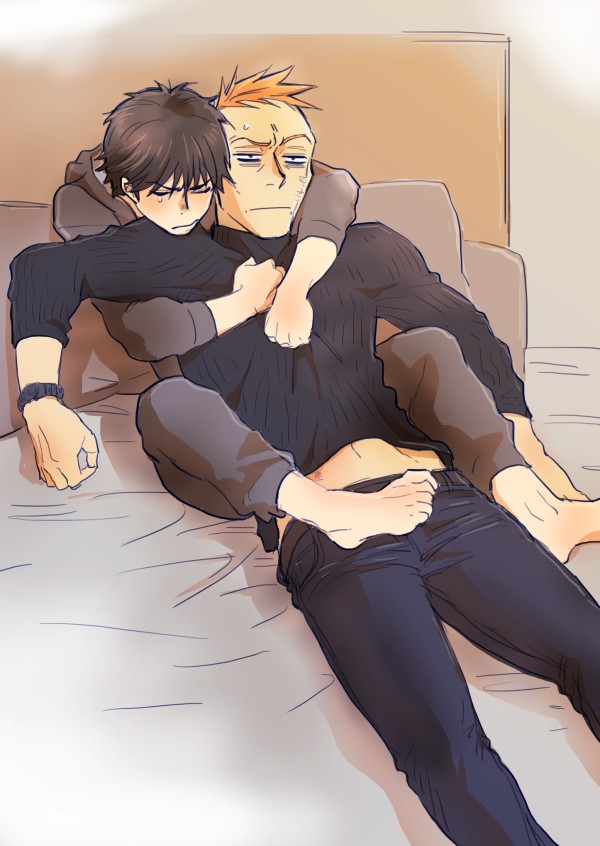 2boys bad_id bad_pixiv_id barefoot black_hair blush closed_eyes darren_shan hood hug hug_from_behind larten_crepsley male_focus multiple_boys orange_hair scar scar_on_face short_hair sweater the_saga_of_darren_shan turtleneck turtleneck_sweater yamado yaoi