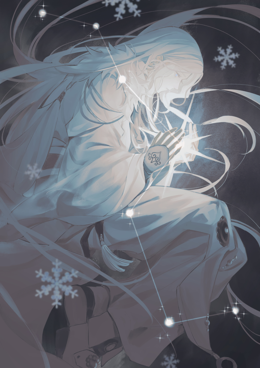 1boy big_dipper bishounen black_background blue_eyes cape chinese_clothes chinese_commentary constellation floating_hair from_side full_body fur-trimmed_cape fur_trim gloves glowing hanfu highres jinguang_budaixi liuhe_shanshi long_hair long_sleeves looking_down male_focus profile robe snowflakes solo sparkle tassel very_long_hair white_hair white_hanfu white_robe wide_sleeves zhao_yi