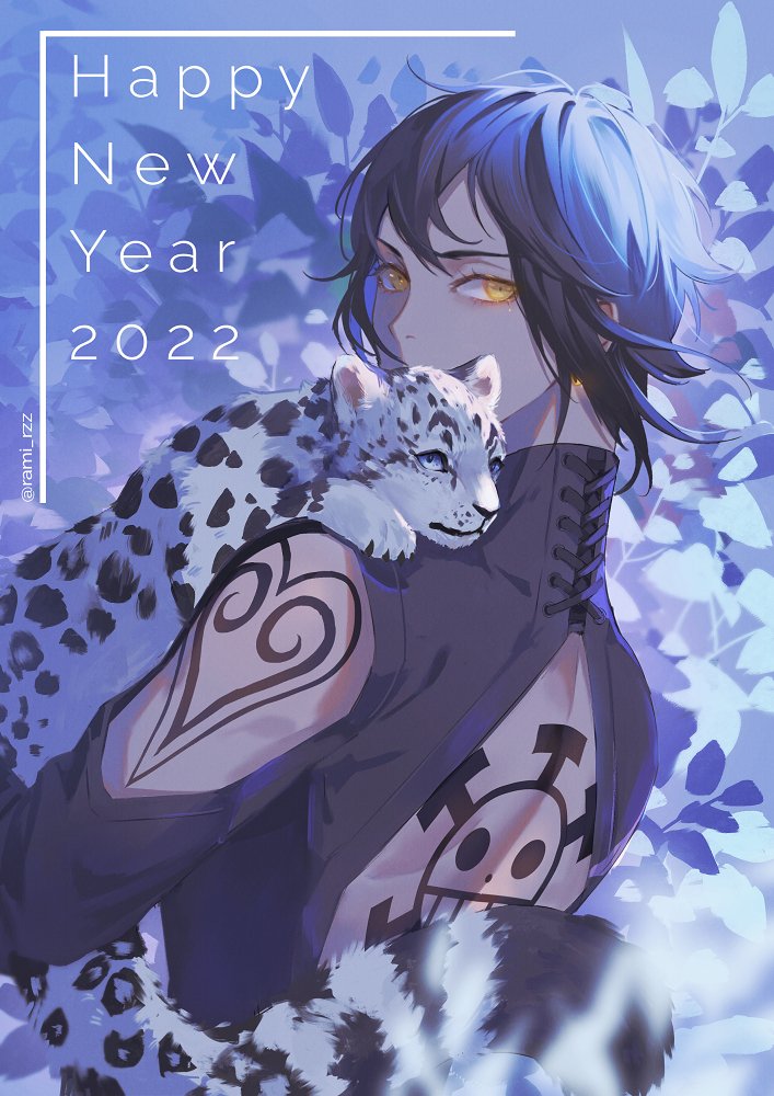 1girl 2022 animal back_cutout back_tattoo black_hair blue_background clothing_cutout commentary_request eyelashes genderswap genderswap_(mtf) happy_new_year heart heart_tattoo holding holding_animal law-chan looking_at_viewer looking_back new_year one_piece rami_rz short_hair shoulder_tattoo snow_leopard solo tattoo thai_commentary trafalgar_law upper_body yellow_eyes