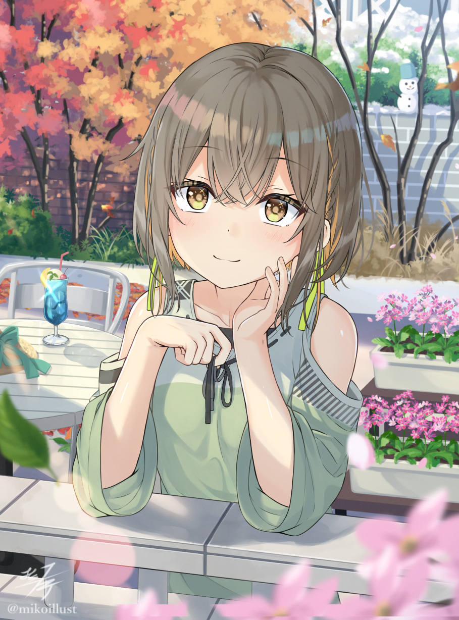 1girl autumn_leaves bendy_straw blurry blurry_foreground braid brown_eyes brown_hair chair closed_mouth clothing_cutout collarbone commentary_request cup day depth_of_field drinking_glass drinking_straw flower flower_box food green_shirt hair_between_eyes highres leaf long_sleeves looking_at_viewer miko_fly multicolored_hair original outdoors parfait petals pink_flower shirt shoulder_cutout smile snow snowman solo streaked_hair table tree