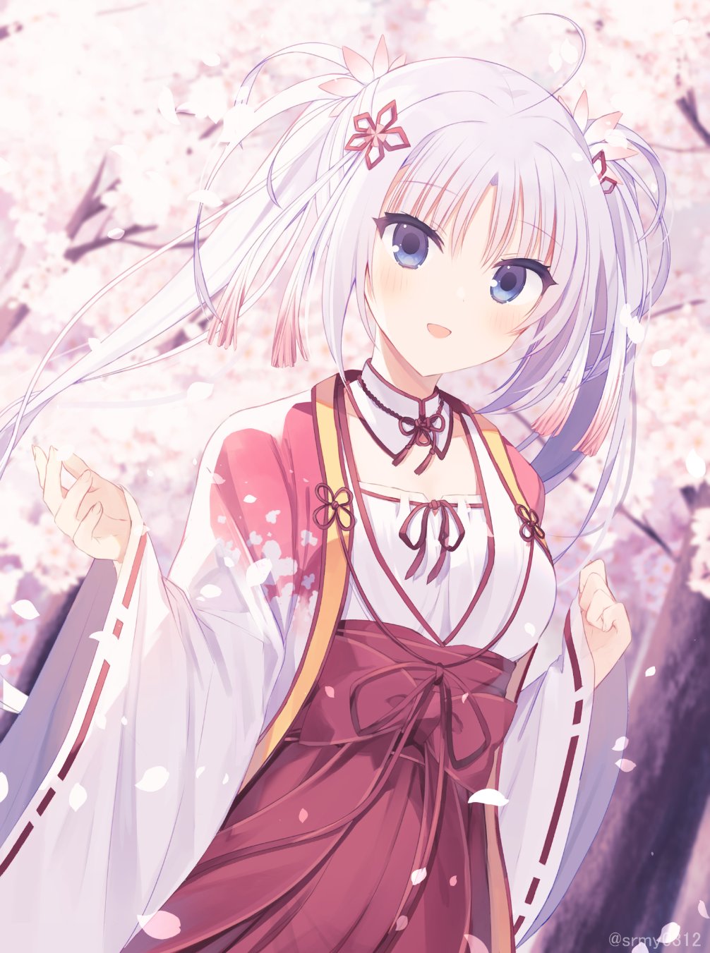 1girl :d ahoge aiyan blue_eyes blush cherry_blossoms commentary_request cowboy_shot day detached_collar eyelashes eyes_visible_through_hair falling_petals floating_hair flower hair_flower hair_ornament hakama happy highres japanese_clothes kimono long_hair long_sleeves looking_at_viewer miko open_mouth outdoors parted_bangs petals pink_flower red_hakama red_ribbon ribbon ribbon-trimmed_sleeves ribbon_trim senren_banka smile solo spring_(season) tomotake_yoshino twintails twitter_username white_hair white_kimono wide_sleeves
