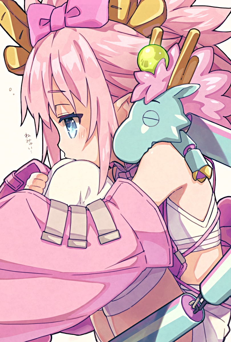 1girl apron bare_shoulders blue_eyes bow breasts detached_sleeves dragon_girl dragon_horns eliza_the_nine-tattooed_dragon_(fate) fate/grand_order fate_(series) hair_bow high_ponytail highres horns jewelry long_hair necklace pink_apron pink_bow pink_hair pink_sleeves pointy_ears ponytail saipaco shi_jin_(fate) shirt short_shorts shorts sidelocks sleeveless sleeveless_shirt small_breasts thighhighs three_section_staff white_shirt white_shorts white_thighhighs wide_sleeves
