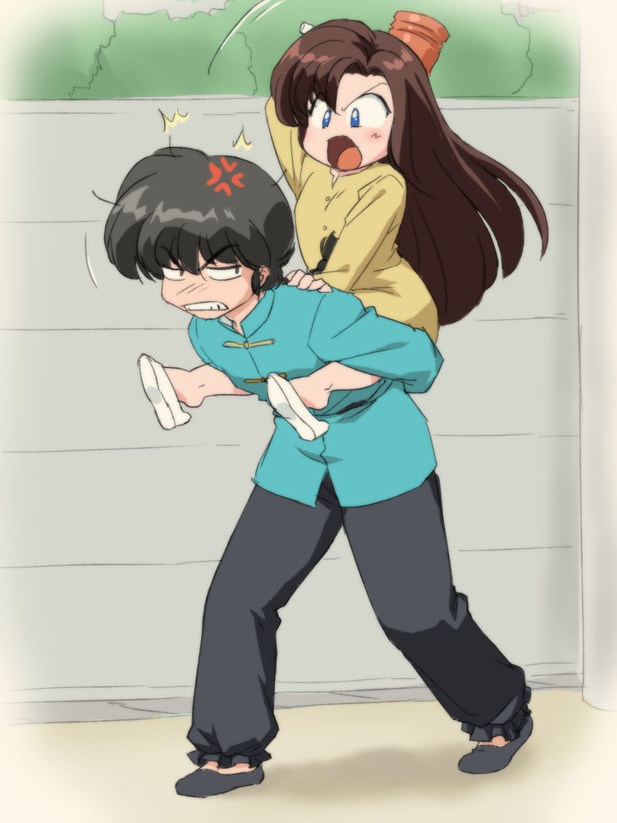 1boy 1girl anger_vein aqua_shirt bad_id bad_twitter_id braid carrying frown highres mage_(harumagedon) mallet ninomiya_hinako piggyback ranma_1/2 saotome_ranma shirt v-shaped_eyebrows