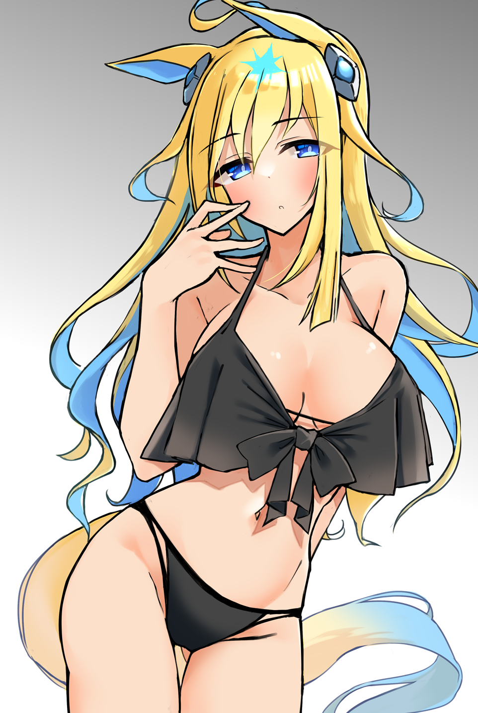 1girl ahoge alternate_costume animal_ears bikini black_bikini blonde_hair blue_eyes blush breasts collarbone commentary_request grey_background hair_ornament highres horse_ears horse_girl horse_tail komb long_hair looking_at_viewer medium_breasts neo_universe_(umamusume) simple_background solo swimsuit tail umamusume