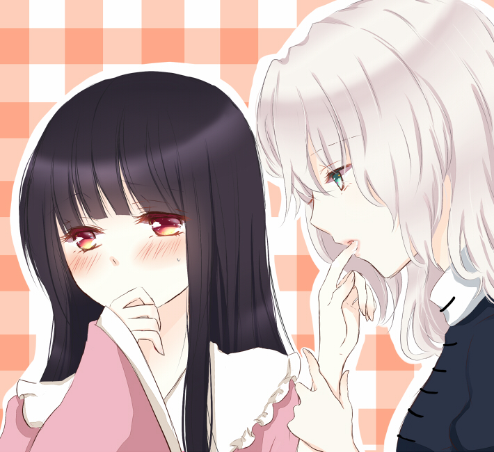 2girls aqua_eyes bad_id bad_pixiv_id black_hair blush female_focus finger_in_mouth finger_sucking green_eyes houraisan_kaguya long_hair multiple_girls no_headwear orange_eyes silver_hair sui_(camellia) touhou yagokoro_eirin yuri