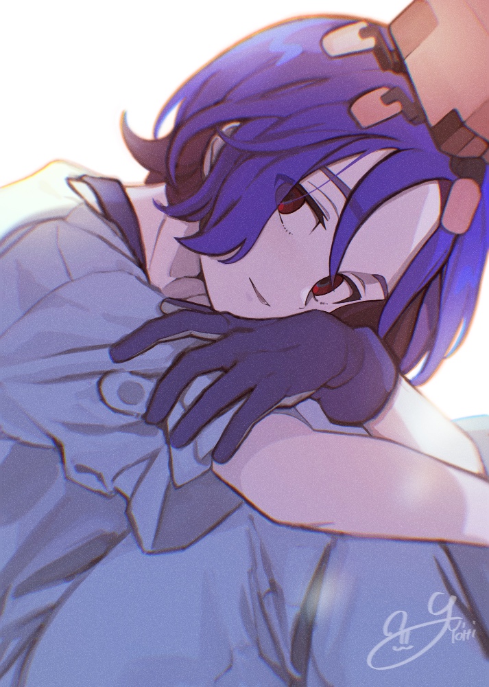 1boy blue_hair colored_inner_hair gloves gundam gundam_gquuuuuux looking_at_viewer lower_eyelashes_only male_focus multicolored_hair non-humanoid_robot pants red_eyes red_hair robot shirt short_hair shuji_ito simple_background smile solo two-tone_hair white_background white_shirt yokatoyit