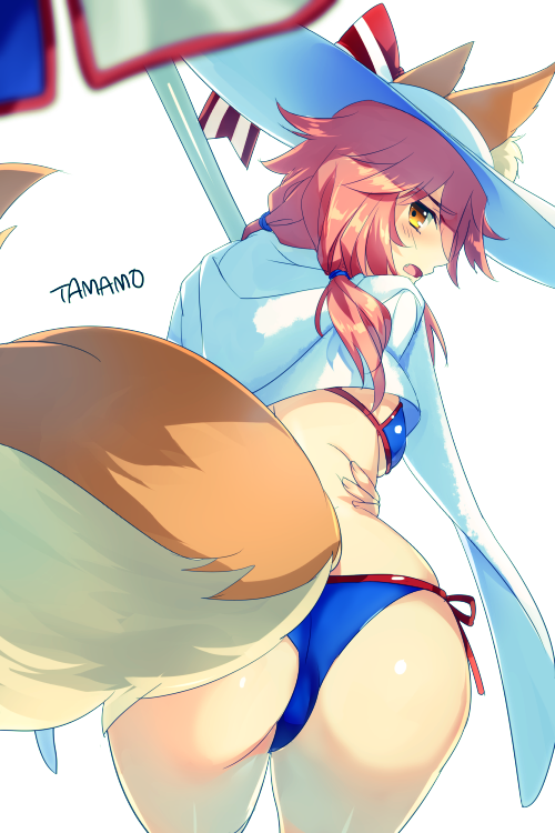 1girl animal_ear_fluff animal_ears ass beach_umbrella bikini blue_bikini blush breasts cleavage echo_(circa) fate/grand_order fate_(series) fox_ears fox_girl fox_tail hat large_breasts long_hair looking_at_viewer looking_back open_mouth pink_hair side-tie_bikini_bottom sidelocks solo string_bikini sun_hat swimsuit tail tamamo_(fate) tamamo_no_mae_(fate) tamamo_no_mae_(swimsuit_lancer)_(fate) tamamo_no_mae_(swimsuit_lancer)_(second_ascension)_(fate) thighs towel towel_around_neck umbrella white_hat yellow_eyes