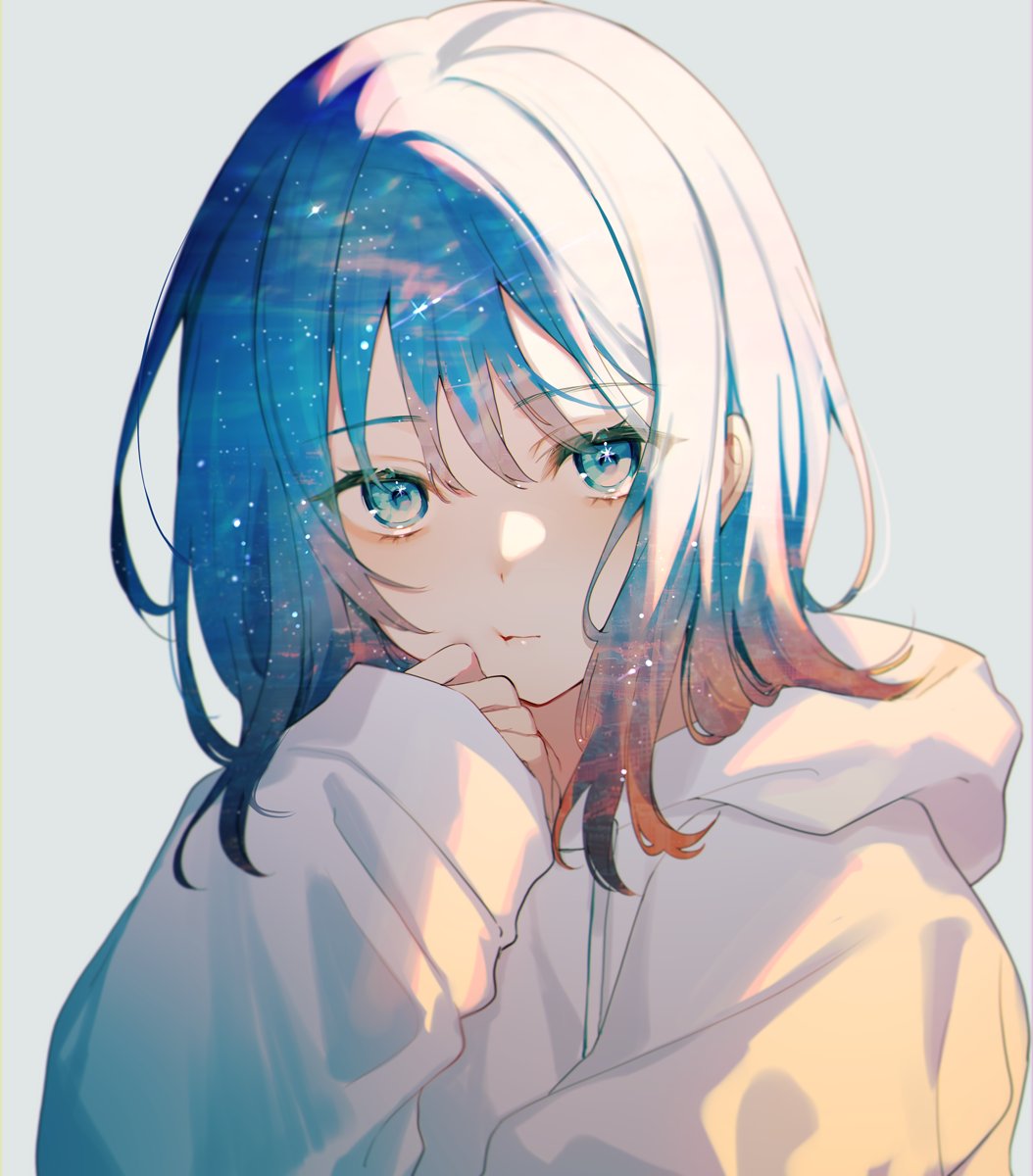 1girl achiki blue_eyes blue_hair closed_mouth hand_up highres hood hood_down hoodie long_sleeves looking_at_viewer simple_background solo white_background white_hoodie