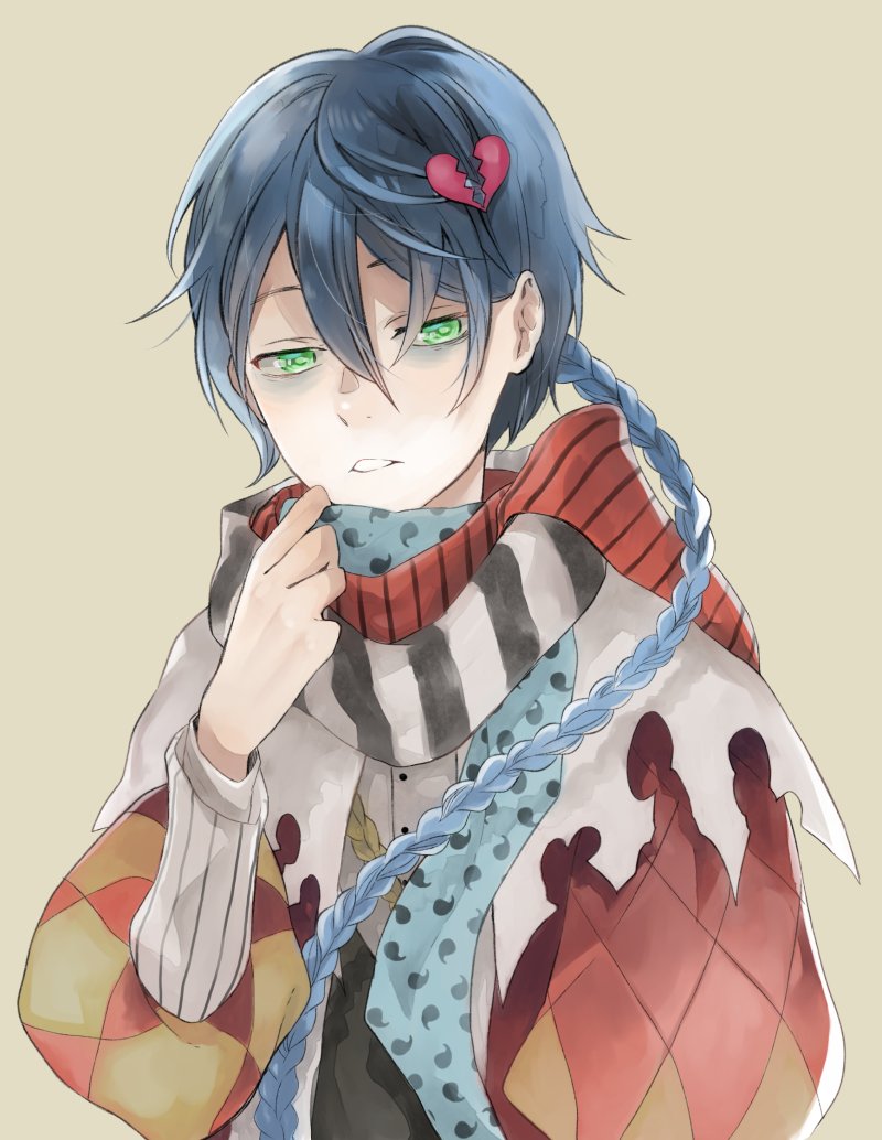 1boy argyle_clothes argyle_coat bags_under_eyes black_scarf black_vest blue_hair blue_scarf braid braided_ponytail broken_heart broken_heart_hair_ornament brown_background coat commentary_request green_eyes juliet_sleeves long_hair long_sleeves looking_at_viewer male_focus minstrel_(ragnarok_online) polka_dot polka_dot_scarf puffy_sleeves ragnarok_online red_coat red_scarf scarf simple_background solo striped_clothes striped_scarf upper_body vest white_scarf yutsuki