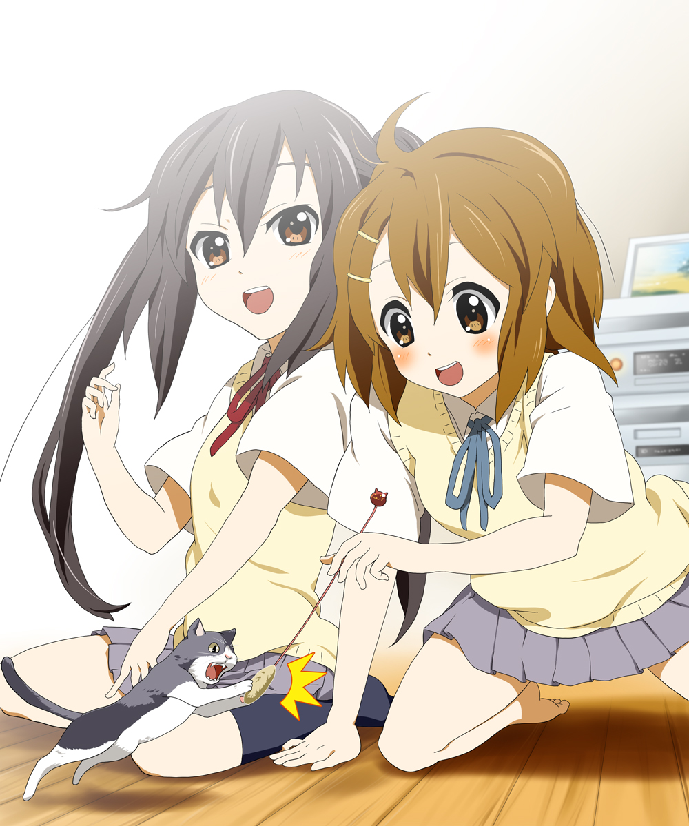 00s 2girls ^^^ black_hair blouse brown_eyes brown_hair cat cat_teaser hirasawa_yui k-on! long_hair minimaru multiple_girls nakano_azusa picture_frame playing school_uniform shirt short_hair socks teeth twintails upper_teeth_only white_shirt wooden_floor