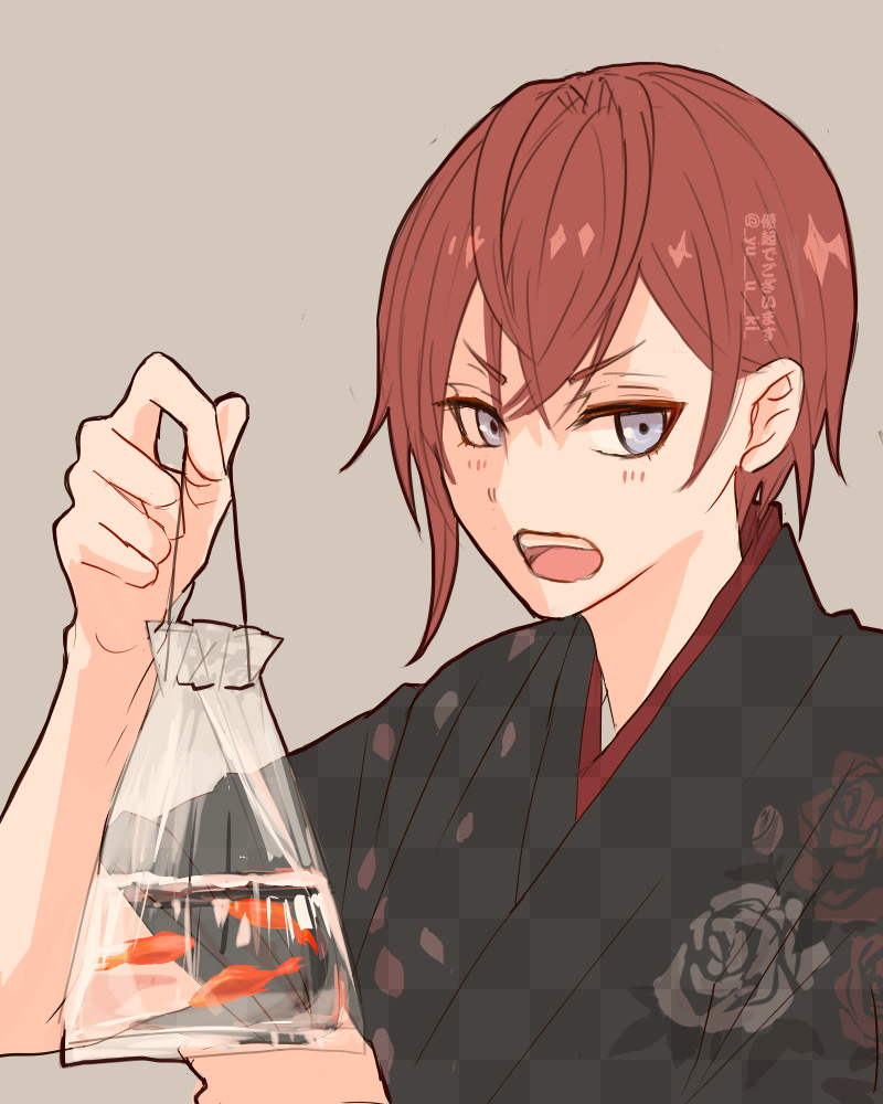 1boy bag bagged_fish black_kimono brown_background checkered_clothes checkered_kimono commentary_request expressive_hair fish goldfish grey_eyes holding japanese_clothes kimono looking_at_viewer male_focus red_hair riddle_rosehearts short_hair simple_background solo twisted_wonderland upper_body yuuki_(yukko7474)