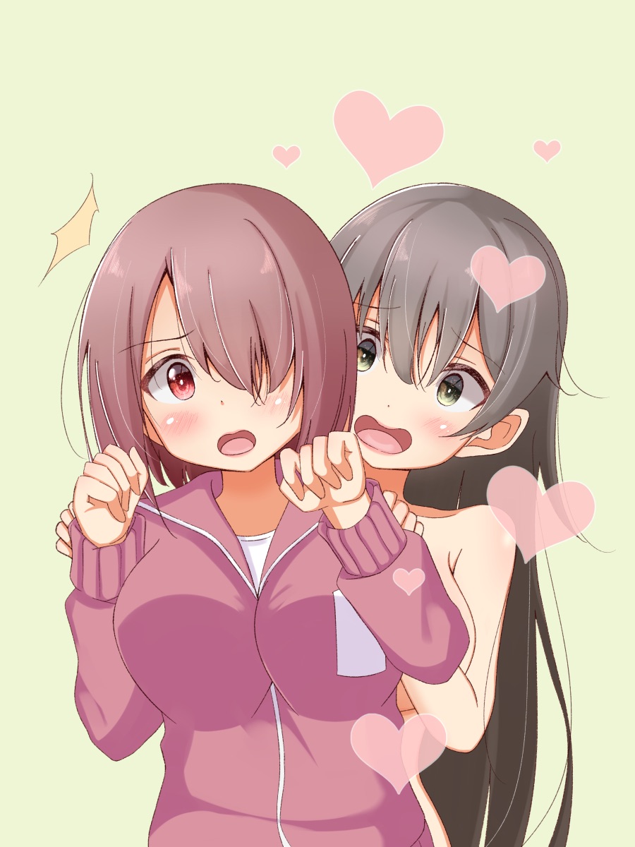 2girls black_hair blush breasts brown_hair clothed_female_nude_female female_pervert green_background green_eyes hair_over_one_eye heart highres hoshino_miyako_(wataten) large_breasts long_hair matsumoto_kouko medium_hair multiple_girls nig40997802 nude open_mouth pervert red_eyes red_track_suit simple_background track_suit watashi_ni_tenshi_ga_maiorita! you_gonna_get_raped yuri