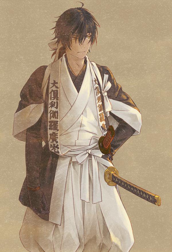 1boy black_gloves black_hair black_haori closed_mouth dark-skinned_male dark_skin gloves hakama hakama_pants hand_on_own_hip haori japanese_clothes katana kimono leuco looking_to_the_side male_focus ookurikara pants sash sheath sheathed simple_background solo standing sword tasuki touken_ranbu weapon white_hakama white_kimono white_sash yellow_eyes