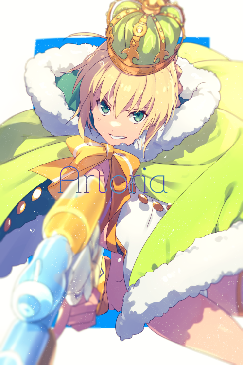 1girl ahoge artoria_pendragon_(fate) artoria_pendragon_(swimsuit_archer)_(fate) artoria_pendragon_(swimsuit_archer)_(third_ascension)_(fate) blonde_hair bow bowtie braid cape character_name commentary_request crown echo_(circa) english_text fate/grand_order fate_(series) french_braid fur-trimmed_cape fur_trim green_cape green_crown green_eyes hair_between_eyes holding holding_water_gun holding_weapon looking_at_viewer one-piece_swimsuit short_hair solo swimsuit teeth twitter_username water_gun weapon white_one-piece_swimsuit yellow_bow
