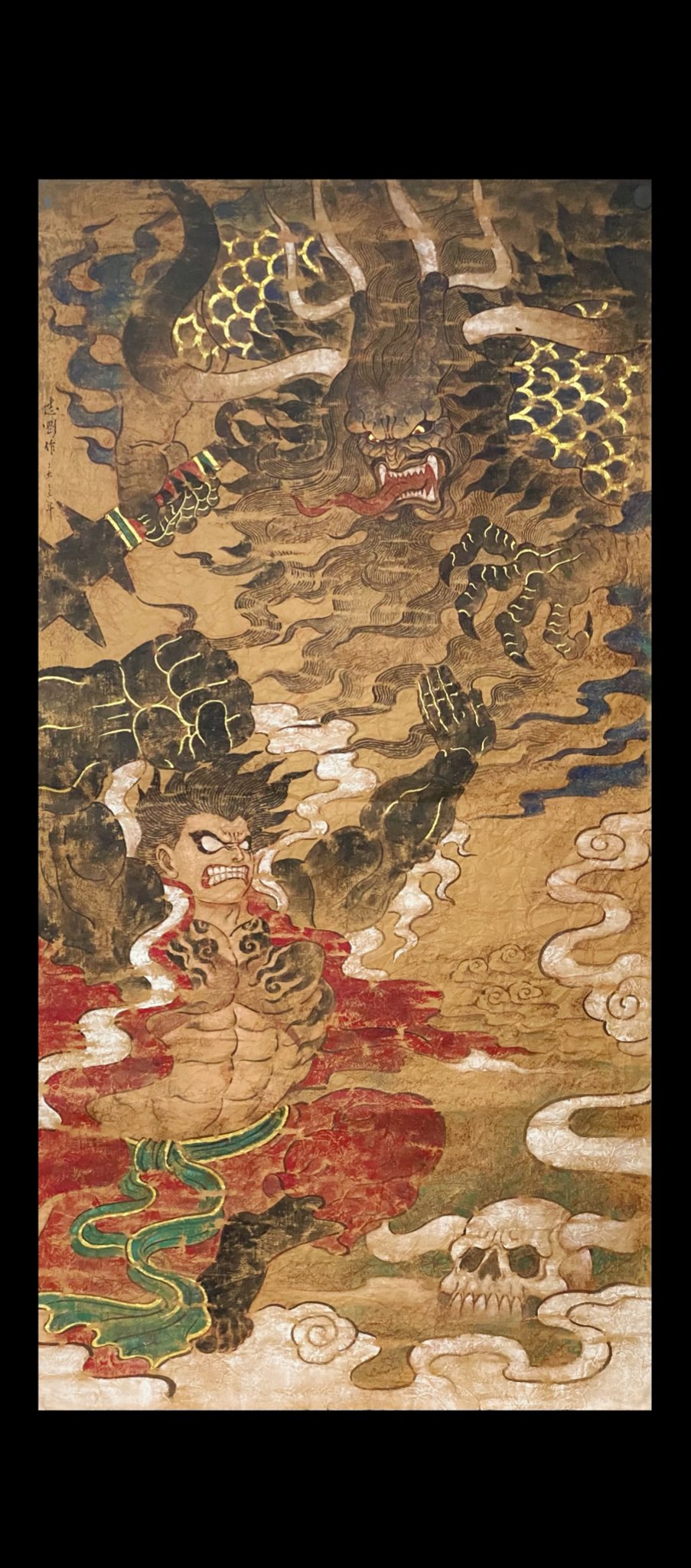 2boys alternate_form alternate_hair_color aura chien_chih_kang claws clenched_hand closed_mouth club club_(weapon) devil_fruit dragon dragon_boy dragon_horns epic facial_scar fighting_stance fine_art_parody from_side gear_fourth gear_fourth:_boundman haki_(one_piece) highres holding holding_weapon horns kaidou_(one_piece) kanabou long_tongue looking_at_another male_focus manly monkey_d._luffy multicolored_hair multiple_boys muscular nihonga one_piece open_clothes open_mouth parody purple_sash red_shirt sash scar scar_on_cheek scar_on_chest scar_on_face serious sharp_teeth shirt streaked_hair style_parody sun teeth tongue ukiyo-e v-shaped_eyebrows weapon