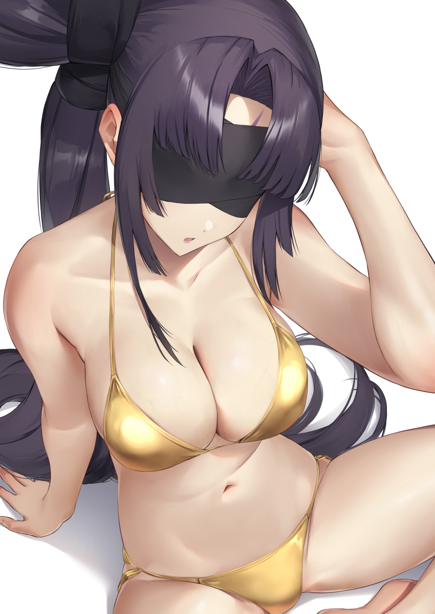 1girl alternate_costume bare_shoulders bikini black_hair blindfold blush breasts cleavage collarbone commentary fate/grand_order fate_(series) gold_bikini hair_bun highres large_breasts long_hair navel parted_bangs parted_lips pinta_(ayashii_bochi) purple_lips side_ponytail sideboob sidelocks single_side_bun sitting solo stomach swimsuit taira_no_kagekiyo_(fate) thighs ushiwakamaru_(fate) very_long_hair