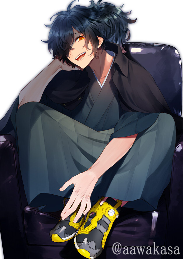 1boy alternate_footwear black_hair cape chair commentary_request fate/grand_order fate/type_redline fate_(series) full_body hair_over_one_eye japanese_clothes kimono koha-ace long_hair long_sleeves looking_at_viewer male_focus okada_izou_(fate) open_mouth ponytail ryuuki_(hydrangea) scarf simple_background sitting smile solo twitter_username white_background wide_sleeves yellow_eyes