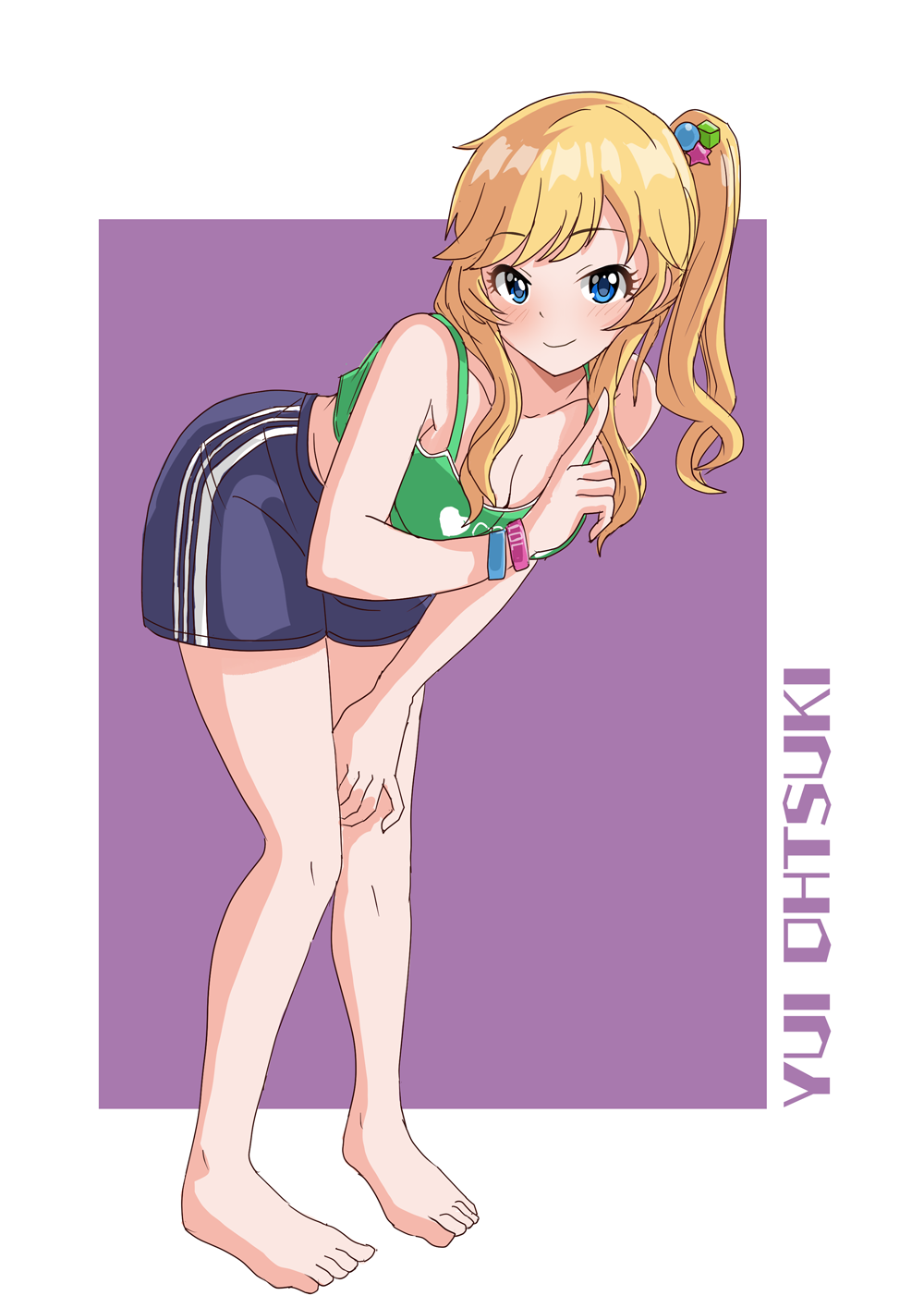 1girl bare_shoulders barefoot blonde_hair blue_eyes blue_shorts blush bracelet breasts character_name cleavage collarbone green_shirt hair_ornament highres idolmaster idolmaster_cinderella_girls illustscody jewelry long_hair looking_at_viewer medium_breasts ohtsuki_yui pointing pointing_up shirt shorts side_ponytail smile solo thighs wavy_hair